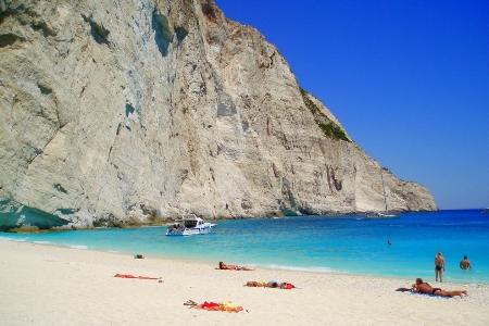 Грчка: пјешчана плажа као визит карта
