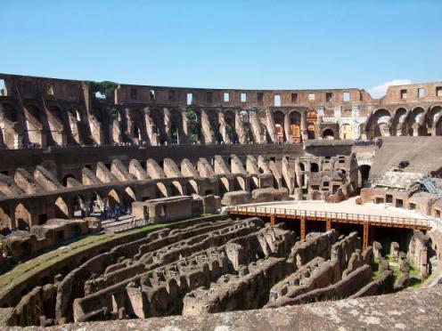  где је Колосеум у Риму