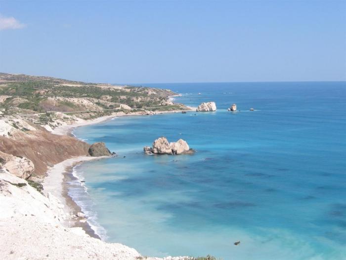 Где идете на одмор? Држава Кипар вас чека!